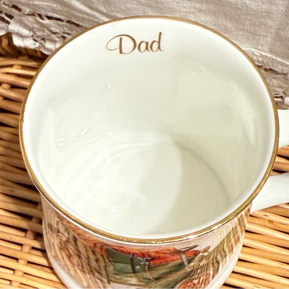 VINTAGE CADILLAC 1906 WHITE COFFEE TEA CUP MUG MADE IN ENGLAND - Picture 4 of 8